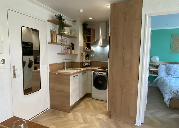 Chaleureux Deux Piece Coeur De Avec Parking Prive *