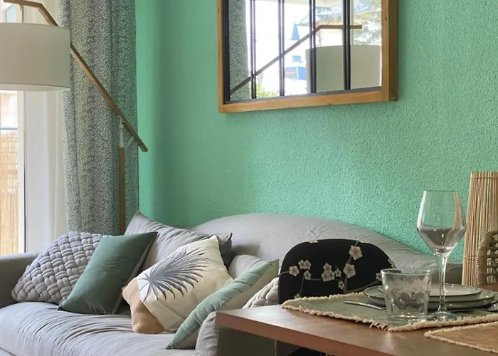 Chaleureux Deux Pièce Coeur De Avec Parking Privé *